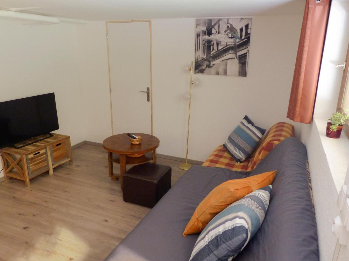 Appartement Entier Dans Un Ecrin De Verdure タン エクステリア 写真